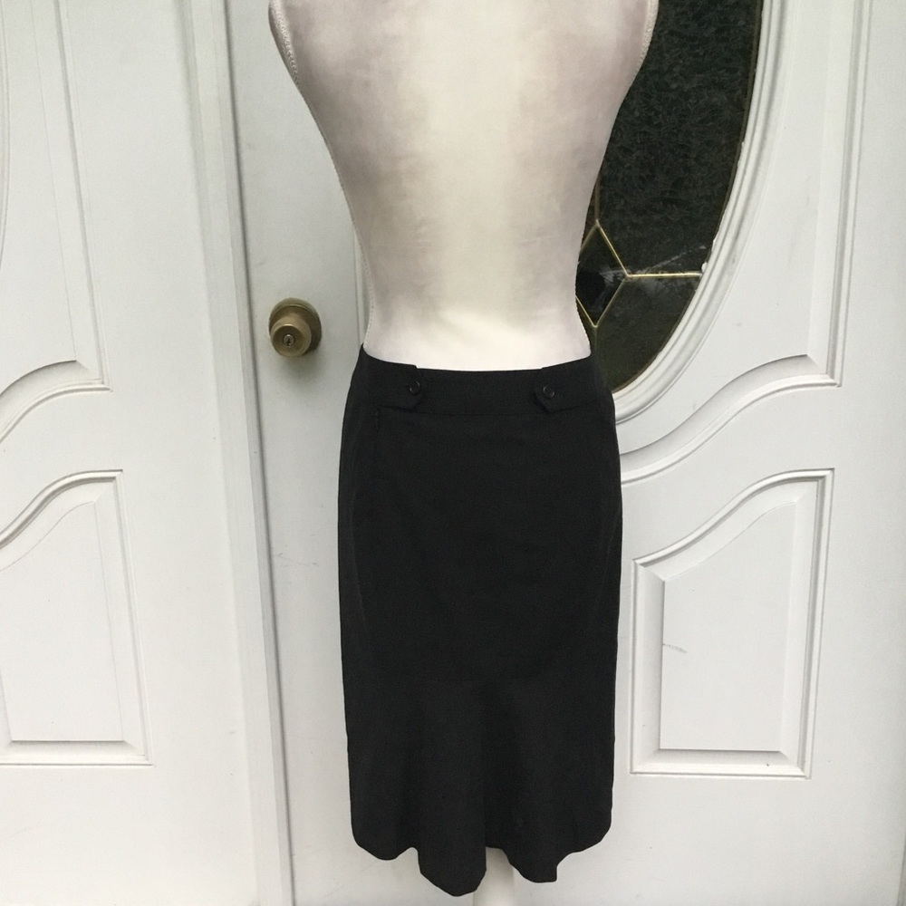 Express thin skirts - Picture 2 of 6